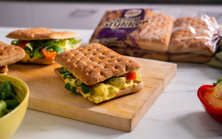 Frokoststykker kycklingcurry macka - Opskrifter | Pågen